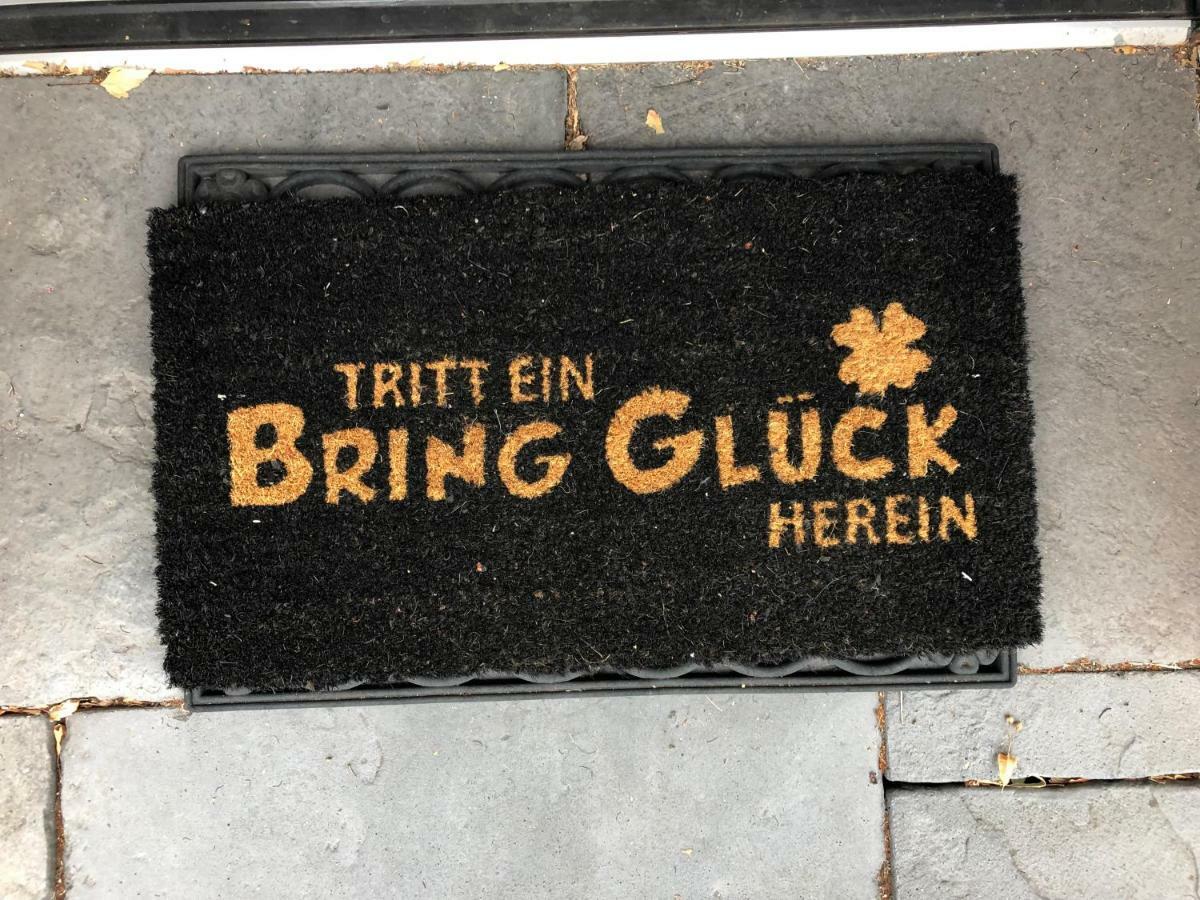 Tritt Ein Bring Glueck Herein - Exquisite 75 Qm - Messenaehe - Parkplatz - Flughafennaehe Düsseldorf Exteriör bild